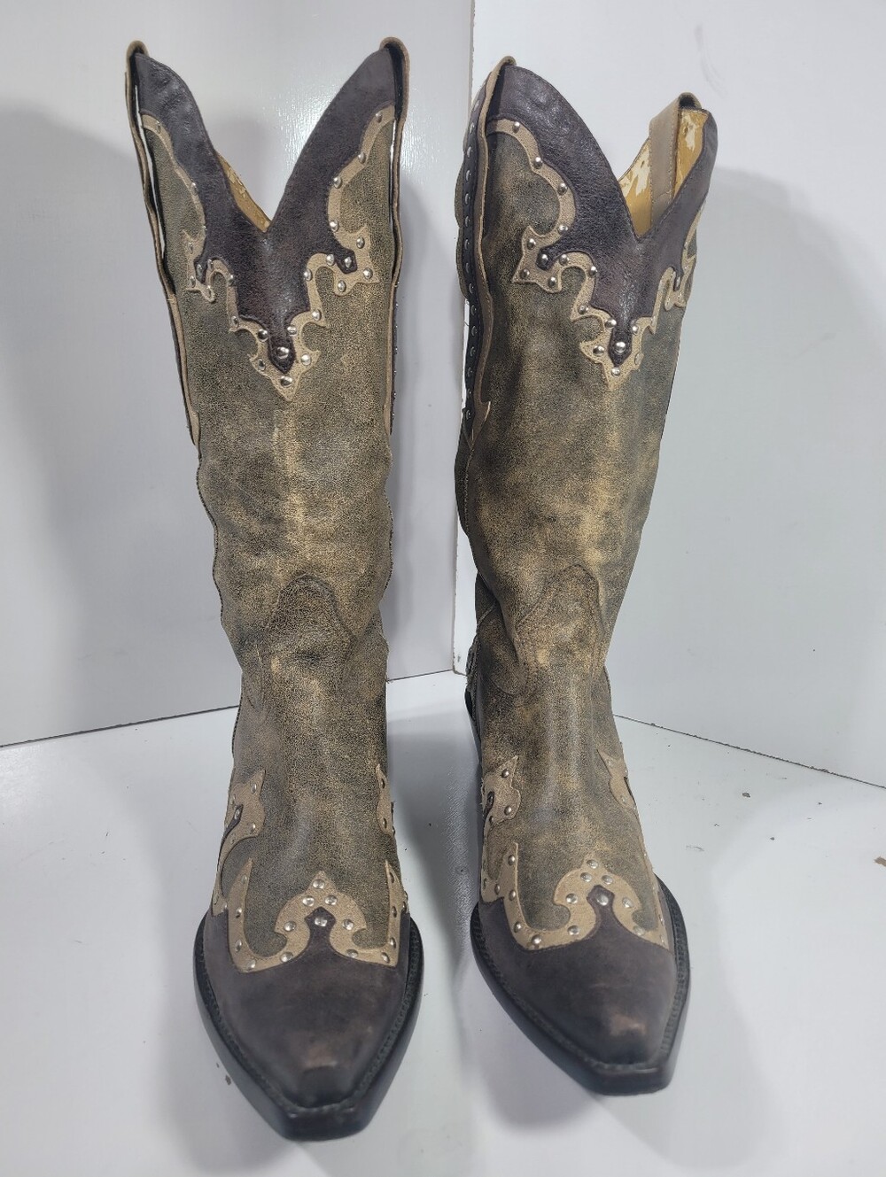 Classic Brown Western Knee-High Boots - Women